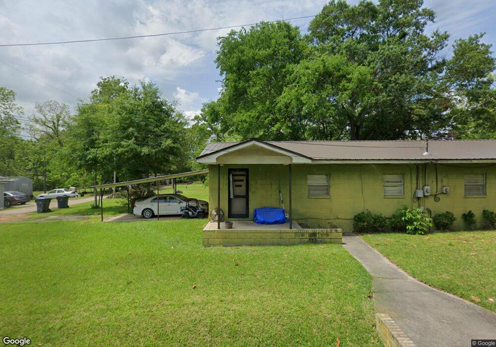 607 S Meade St, Fitzgerald, GA 31750 - photo 1