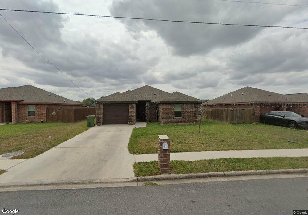305 Northcross Ln, Weslaco, TX 78599 - photo 1