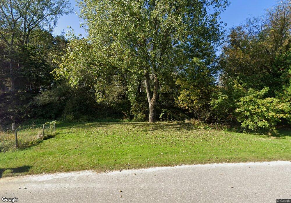 75 Farr Rd, Richmond, VT 05477 - photo 1