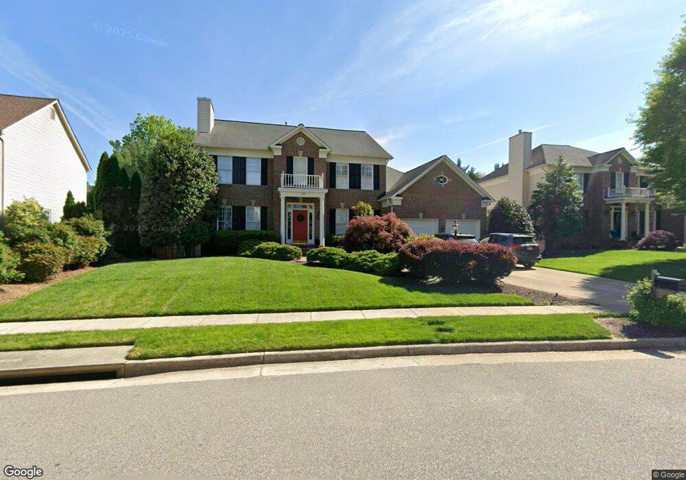 1790 Rampart Dr, Alexandria, VA 22308 - photo 1