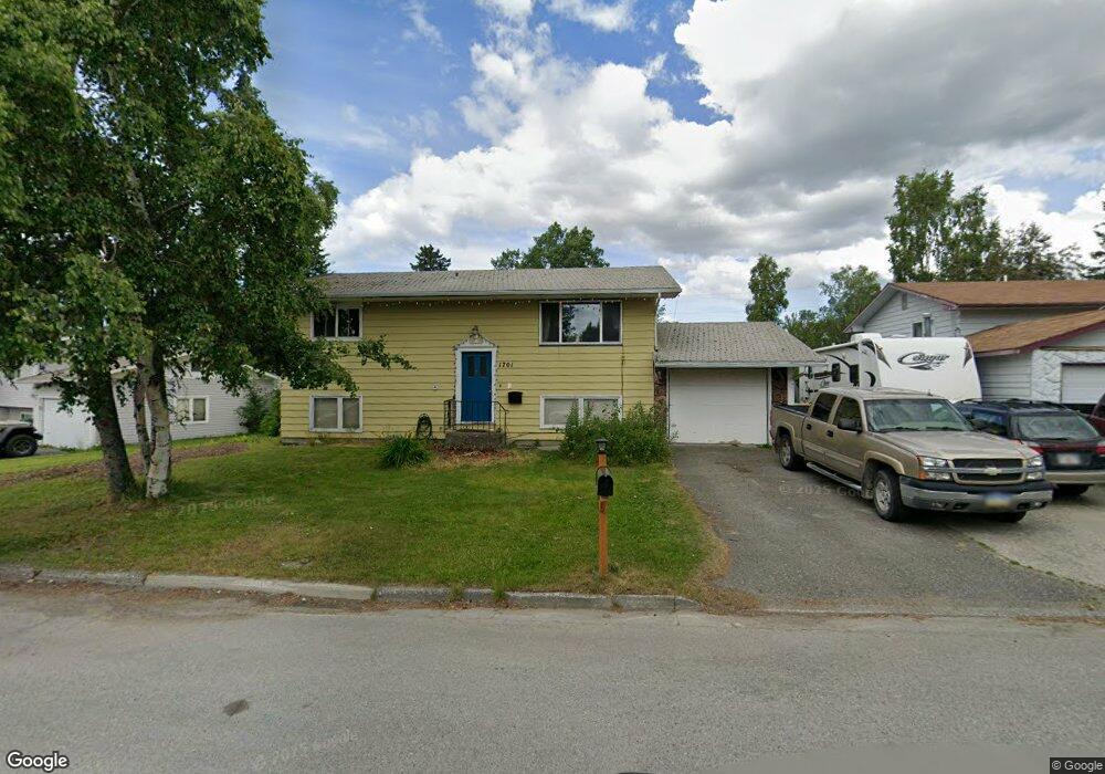 1701 Cache Dr, Anchorage, AK 99507 - photo 1