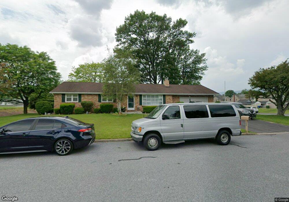 404 Williams Ave, Walnutport, PA 18088 - photo 1