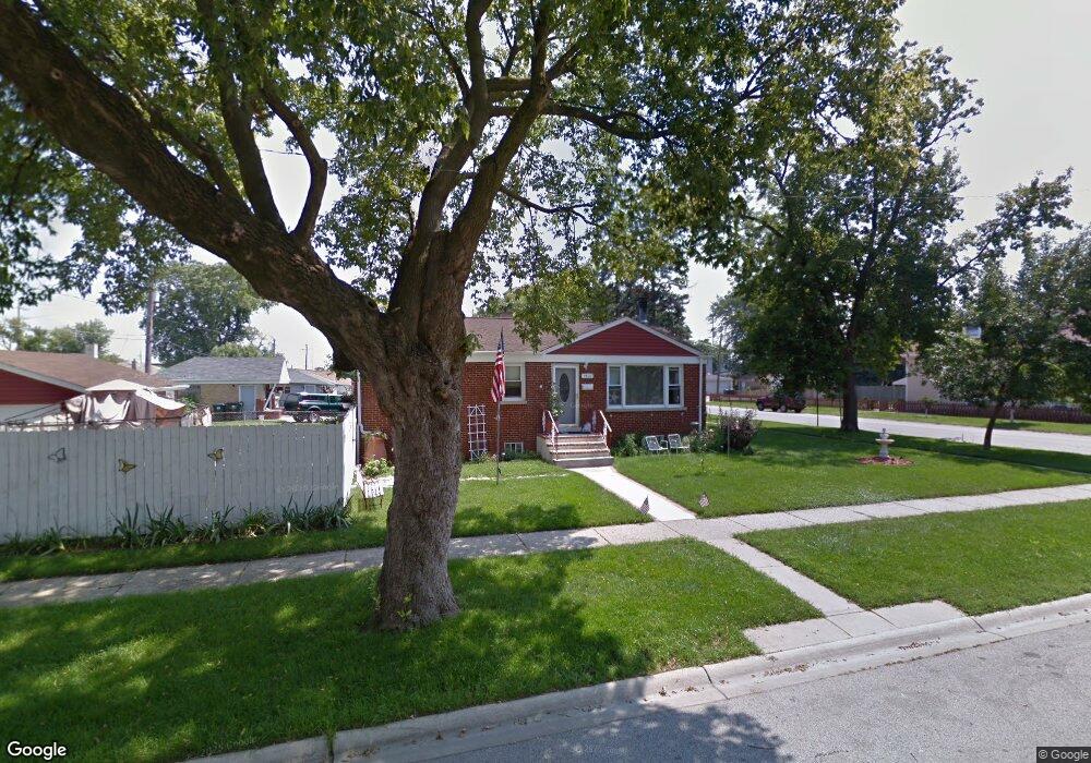 9832 Montrose Ave, Schiller Park, IL 60176 - photo 1