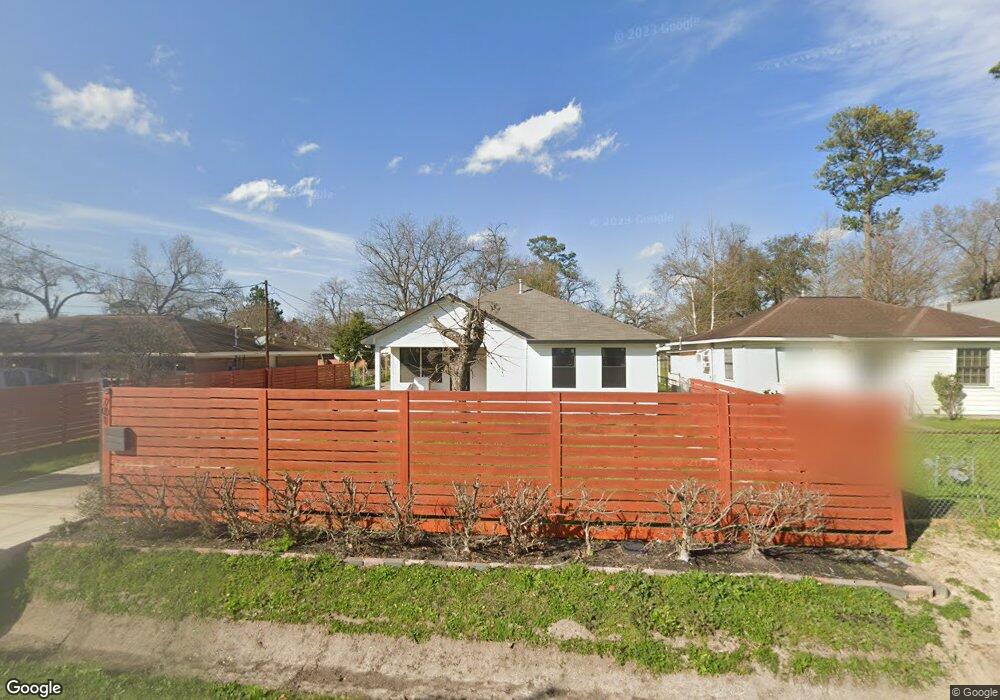 701 Wainwright St, Houston, TX 77022 - photo 1