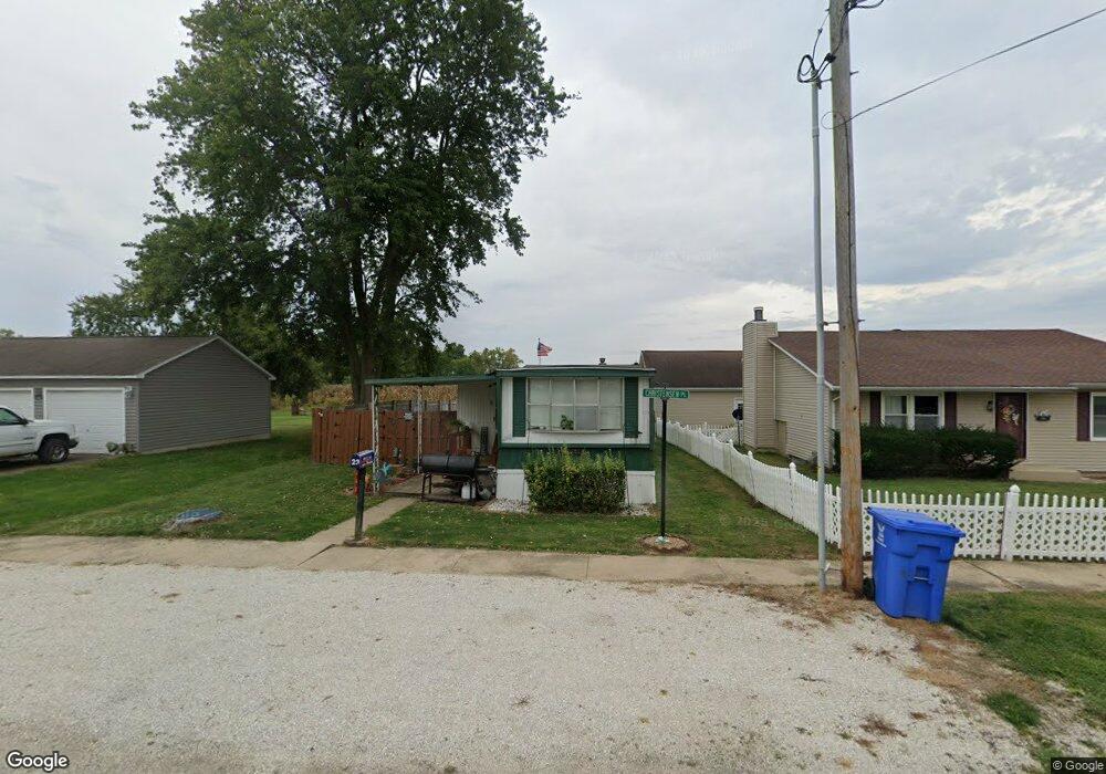 448 W Beardstown St, Virginia, IL 62691 - photo 1