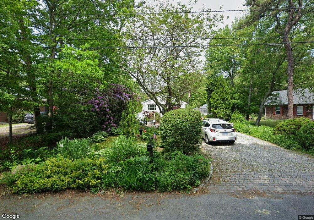 238 Juniper Rd, Wakefield, RI 02879 - photo 1