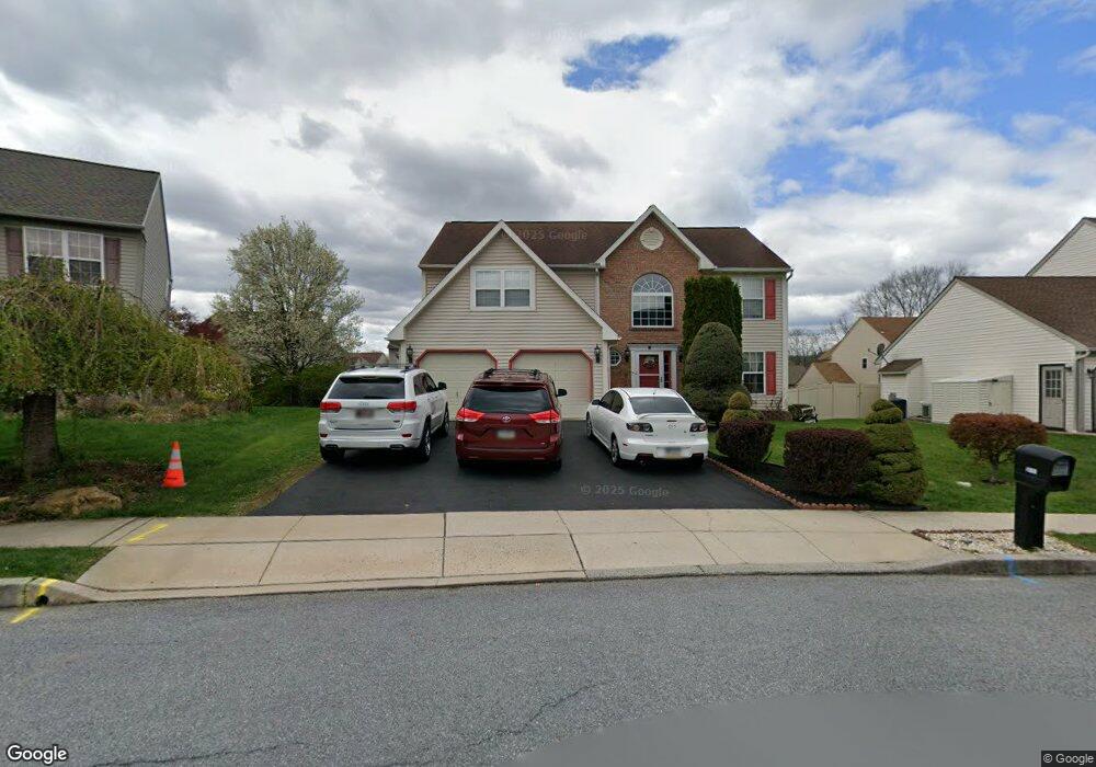 1006 Shilo St, Reading, PA 19605 - photo 1