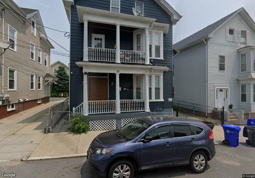 19 Covell St unit 1, Providence, RI 02909 - photo 1