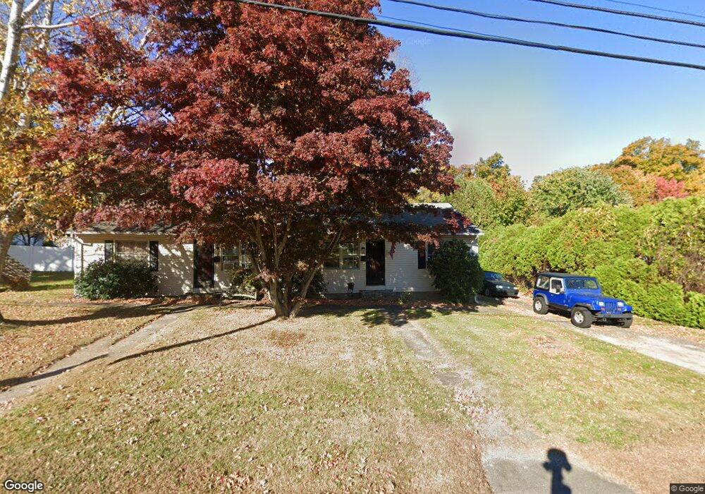 110 Peck Ln, Bristol, CT 06010 - photo 1