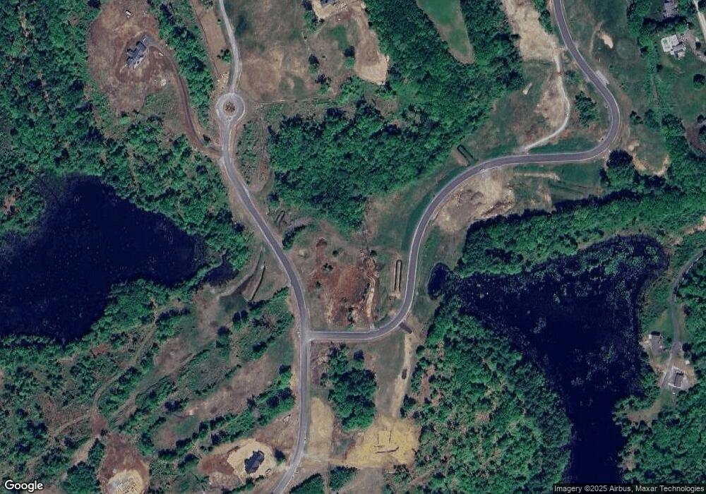 61 Fairway Dr, Dunbarton, NH 03046 - photo 1