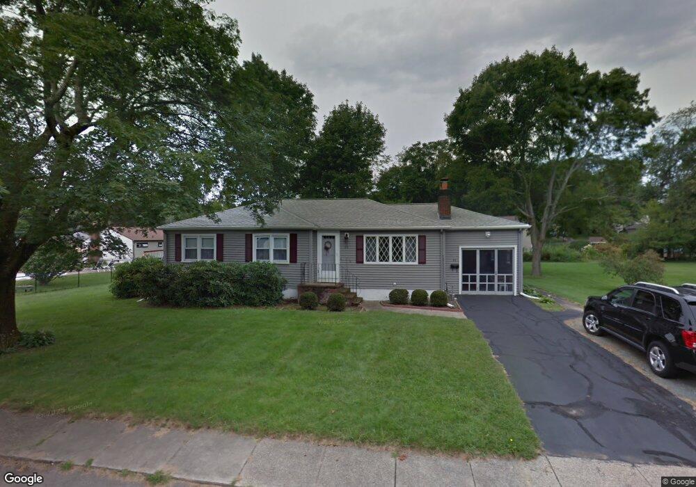 51 Lewis St, Franklin, MA 02038 - photo 1