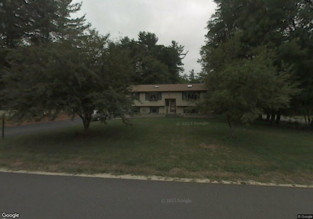 19 Westfall Rd, Pelham, NH 03076 - photo 1