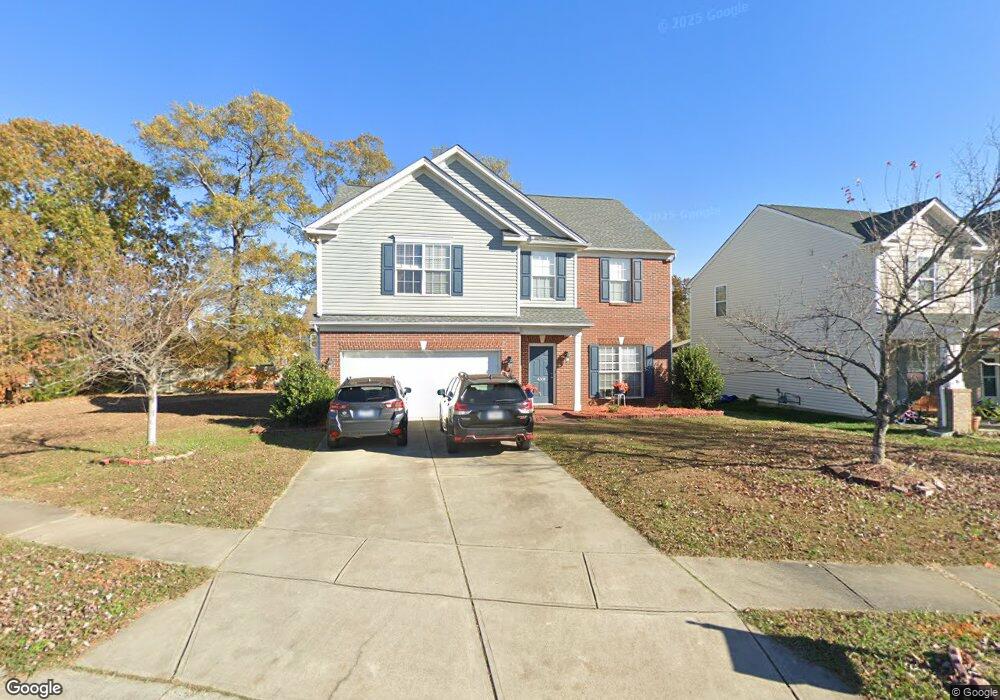 4304 Lawrence Daniel Dr, Matthews, NC 28104 - photo 1