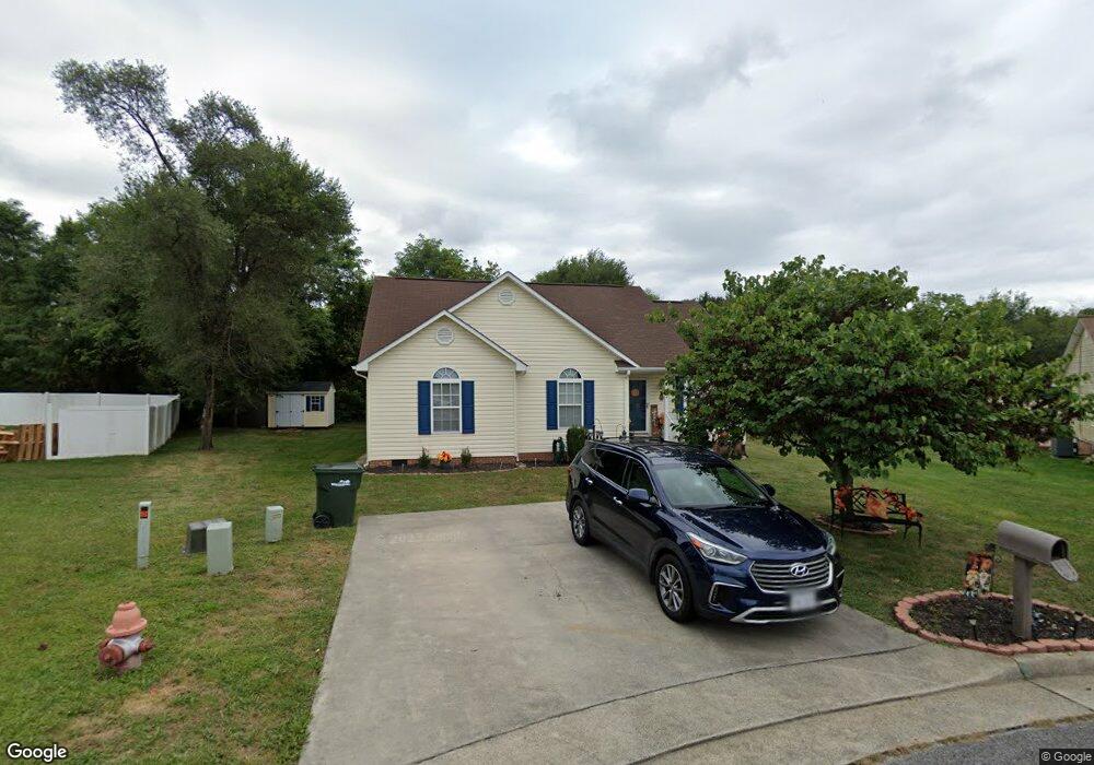 224 Rutledge Dr, Waynesboro, VA 22980 - photo 1