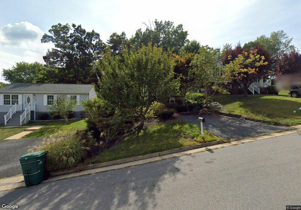 1504 D St, Waynesboro, VA 22980 - photo 1