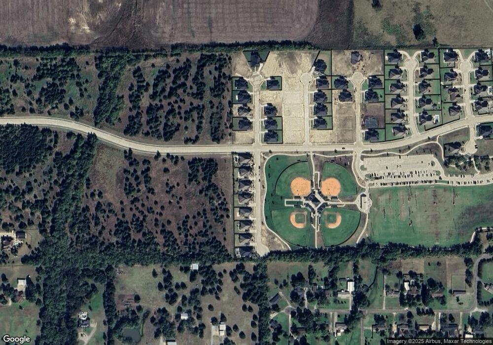 2724 Hillview Ln, Sherman, TX 75092 - photo 1