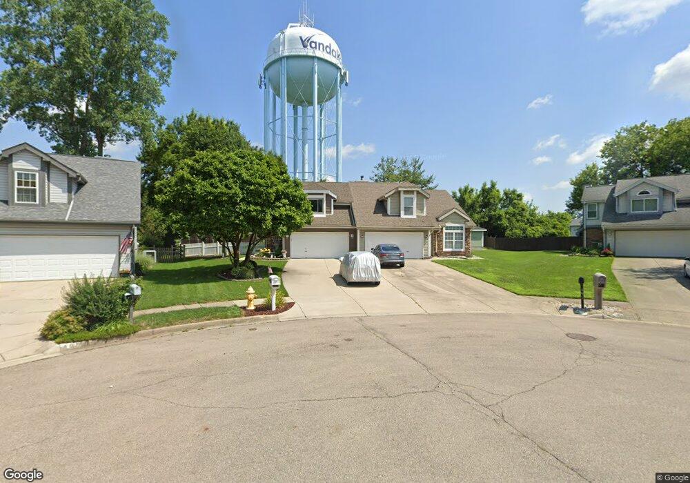 491 Meadowview Ct, Vandalia, OH 45377 - photo 1