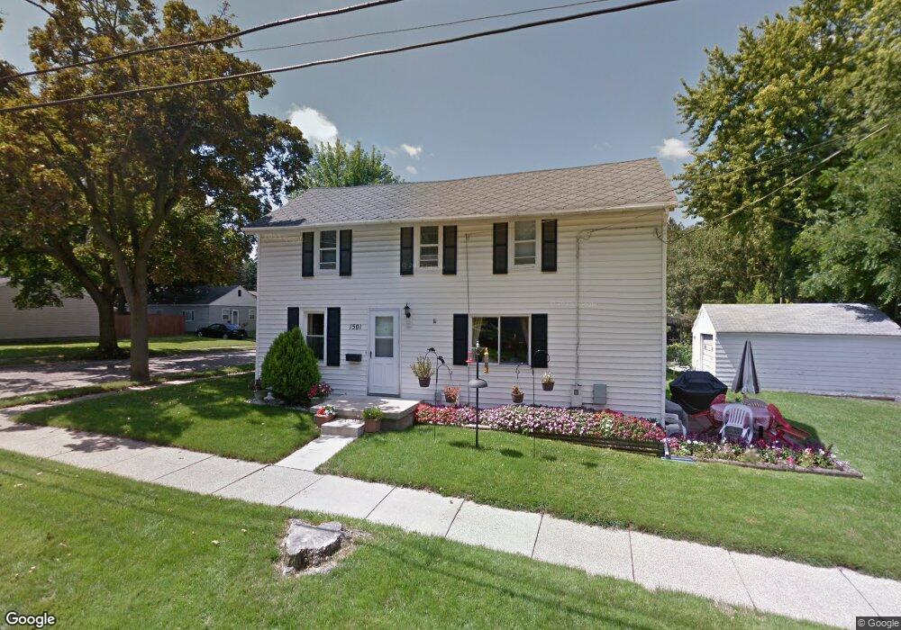 1501 Glenrose Ave, Lansing, MI 48915 - photo 1