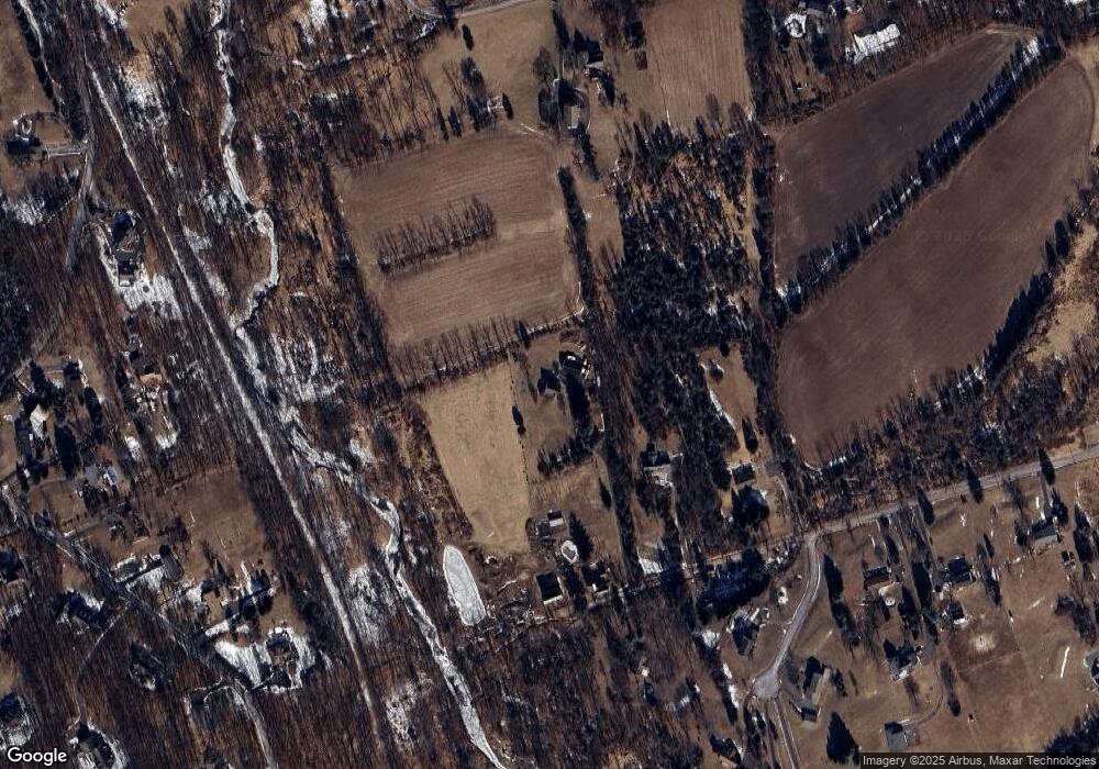 4554 E Campbell Rd, Pennsburg, PA 18073 - photo 1