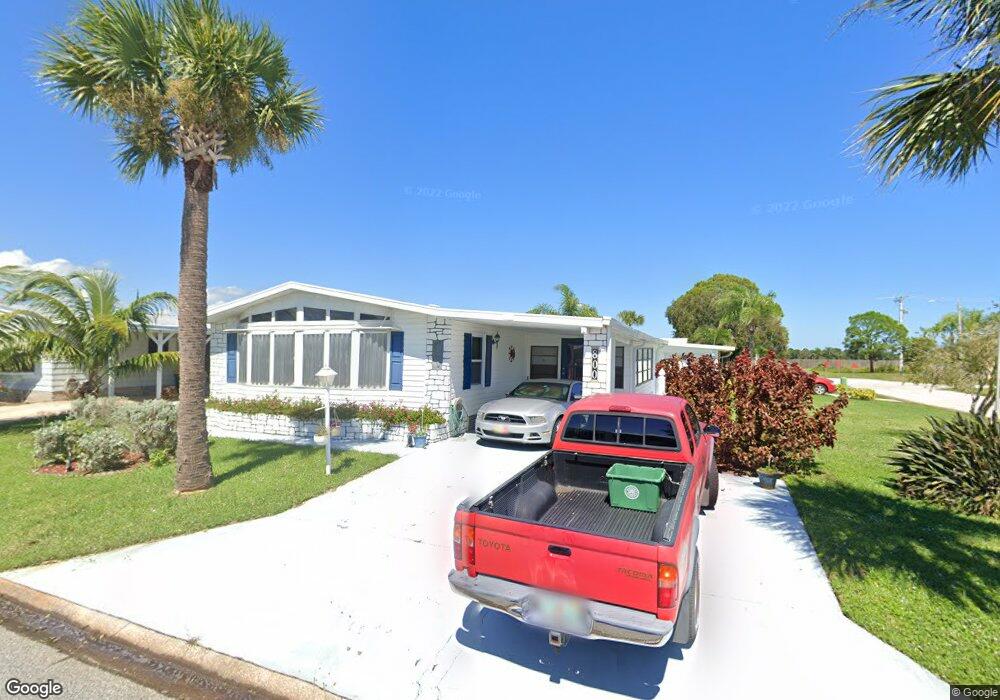 800 Hyacinth Cir, Sebastian, FL 32976 - photo 1