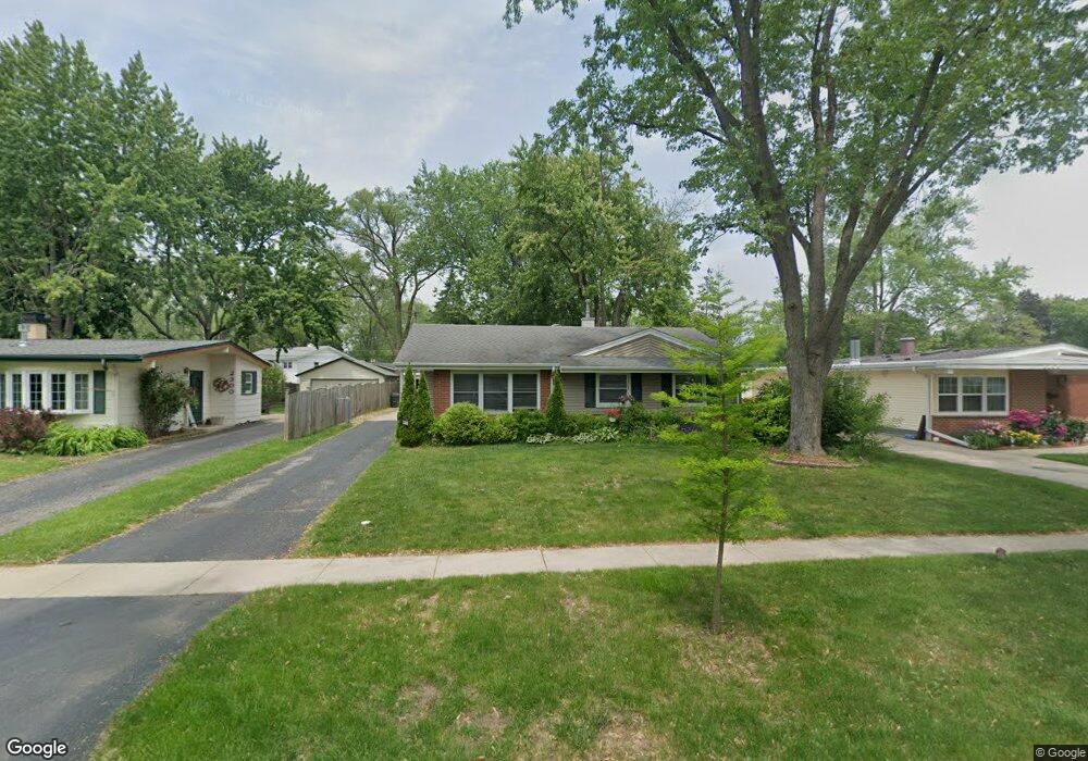 2208 Martin Ln unit 19, Rolling Meadows, IL 60008 - photo 1