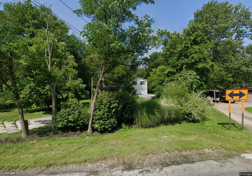 7576 Lewis Rd, Olmsted Falls, OH 44138 - photo 1