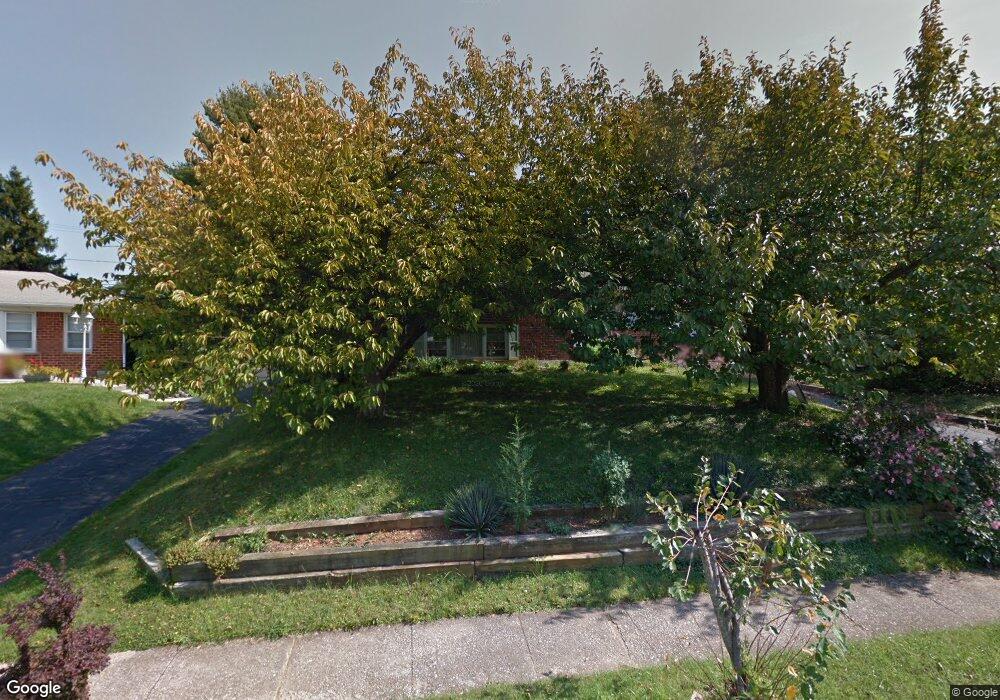 903 Starbit Rd, Towson, MD 21286 - photo 1