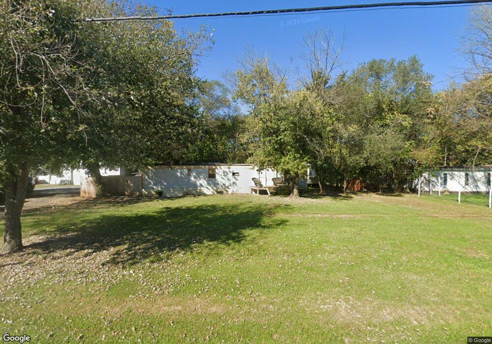 10690 Winchester Ave, Bunker Hill, WV 25413 - photo 1