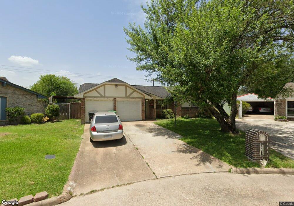 8426 Whitecastle Ln, Houston, TX 77088 - photo 1