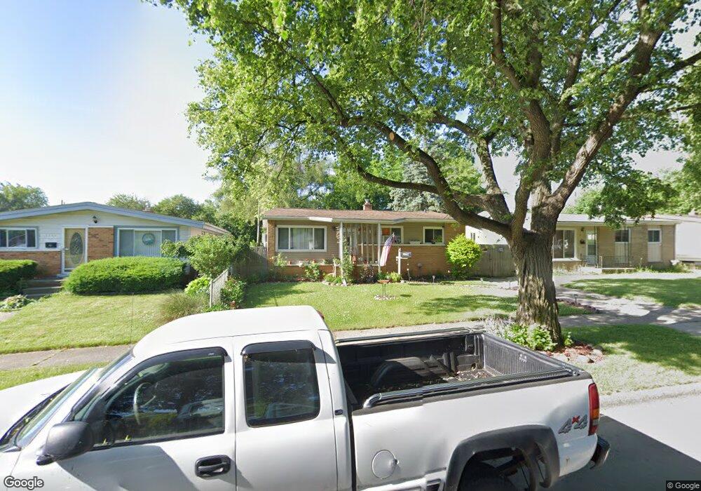 1114 Macdonald Ave, Flint, MI 48507 - photo 1