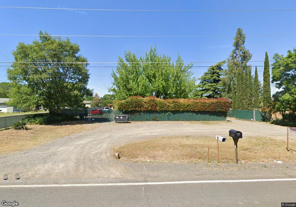 270 Wilson Rd, Central Point, OR 97502 - photo 1