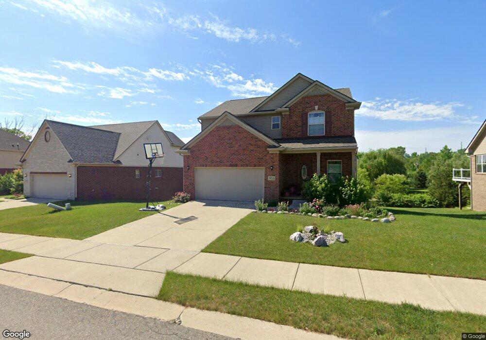 39216 Silverthorne Bend unit 13, Farmington, MI 48331 - photo 1