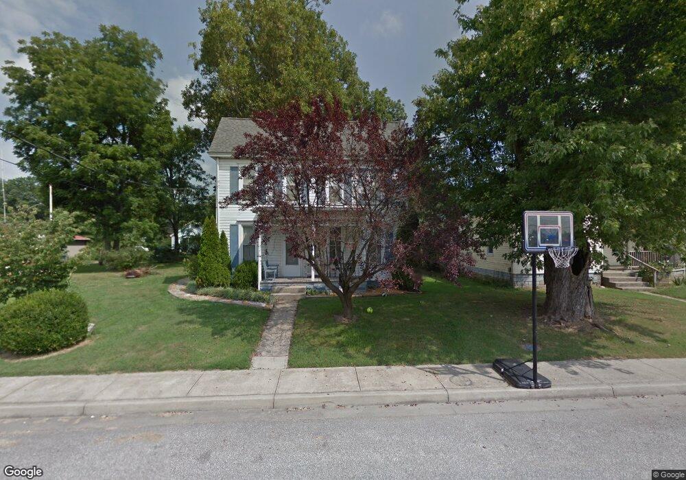 328 W Poplar St, Corydon, IN 47112 - photo 1