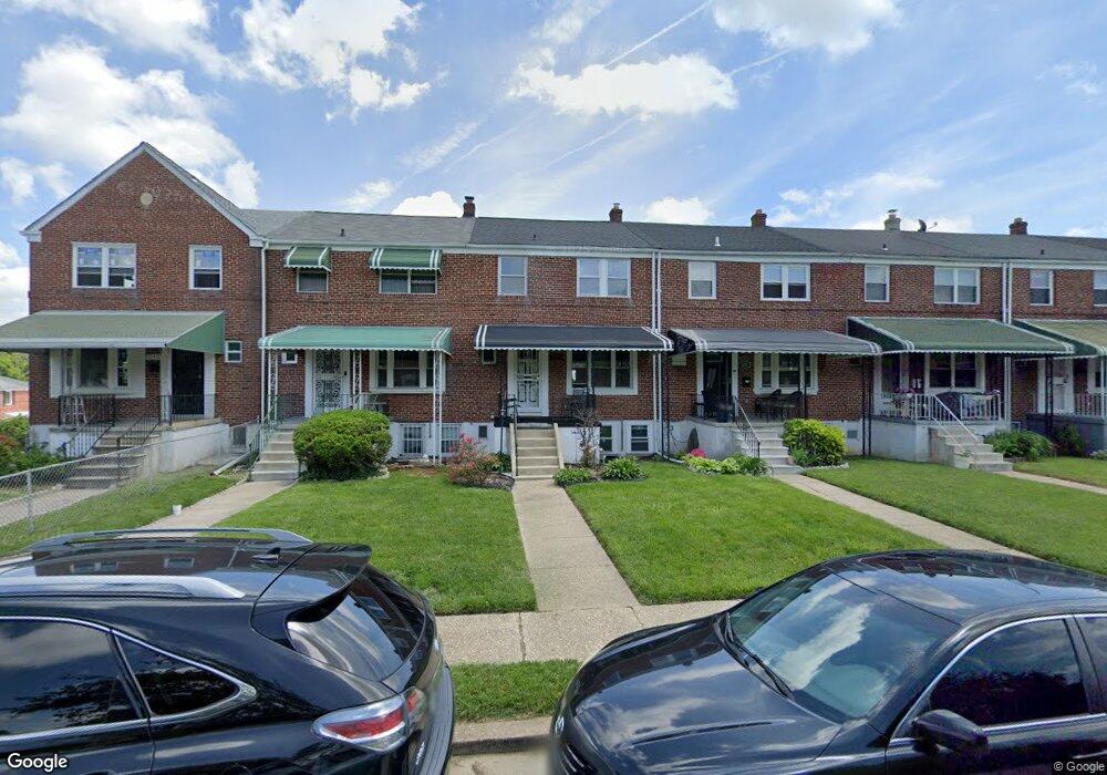 1211 Wildwood Pkwy, Baltimore, MD 21229 - photo 1