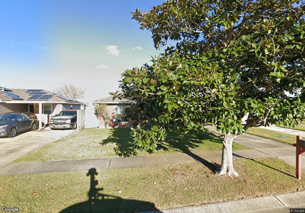 2750 Bayou Lours Ct, Marrero, LA 70072 - photo 1