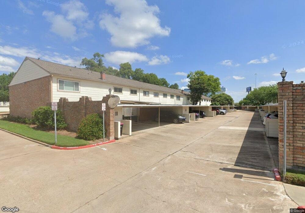 14339 Lost Meadow Ln, Houston, TX 77079 - photo 1