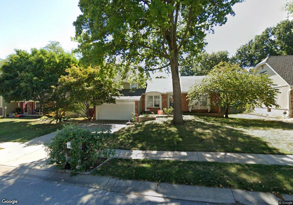 12709 W 69th St, Shawnee, KS 66216 - photo 1