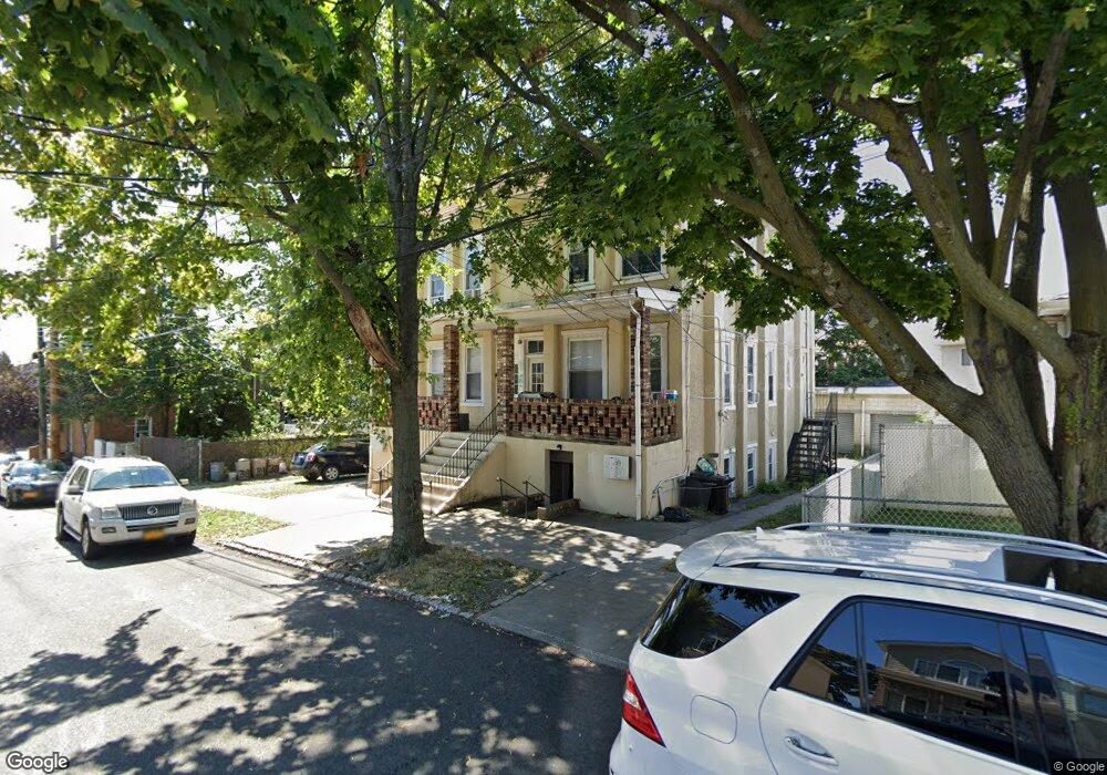 36 Arthur Ave unit 5, Staten Island, NY 10305 - photo 1