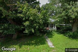 729 Augusta Rd, Carthage, IL 62321