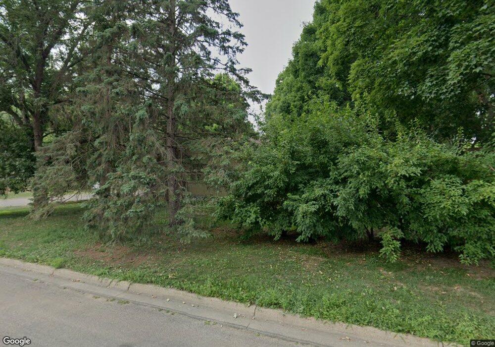 129 10th St N, Sauk Rapids, MN 56379 - photo 1