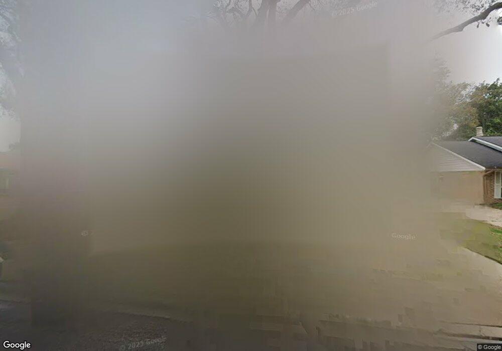 802 Country Club Dr, Richmond, TX 77469 - photo 1