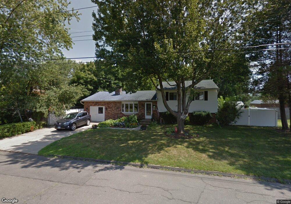 10 Hilltop Ln, West Haven, CT 06516 - photo 1