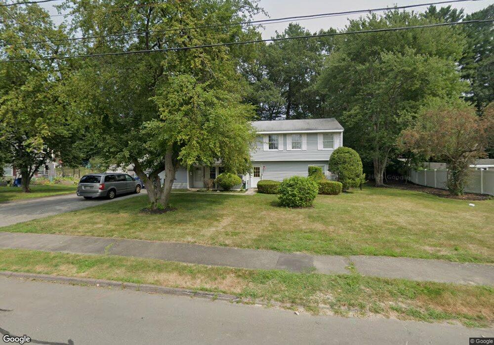 13 Trinity St, Danvers, MA 01923 - photo 1