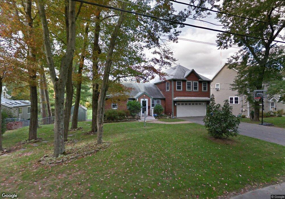 41 Bernard St unit 41, Newton Highlands, MA 02461 - photo 1