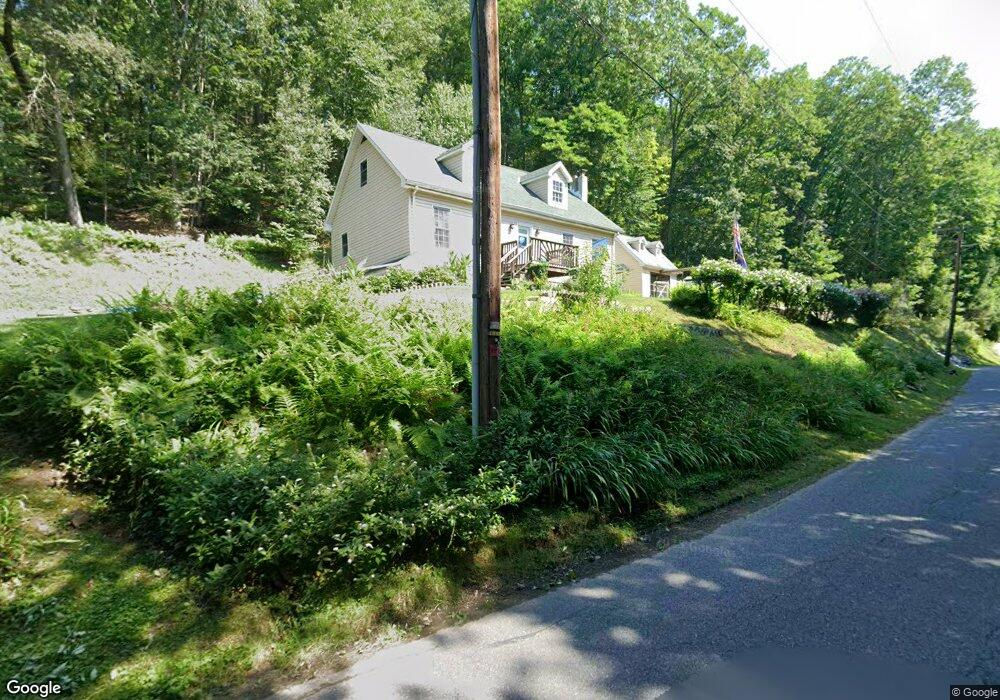 911 Germantown Rd, Jim Thorpe, PA 18229 - photo 1