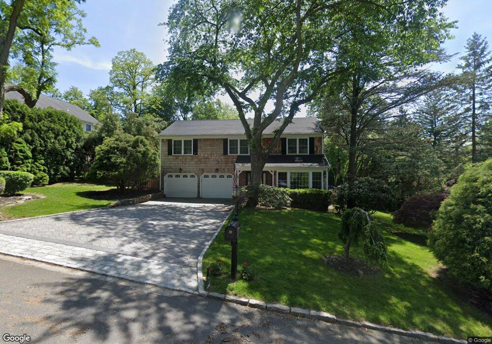 6 Winsor Place, Purchase, NY 10577 - photo 1