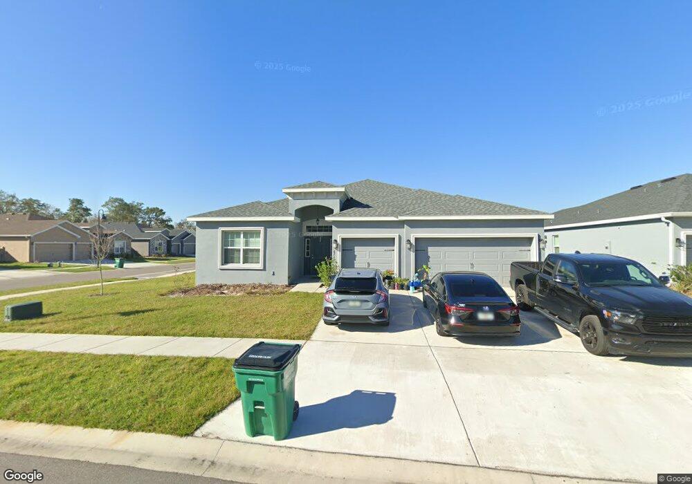 6711 Islington Way, Zephyrhills, FL 33541 - photo 1