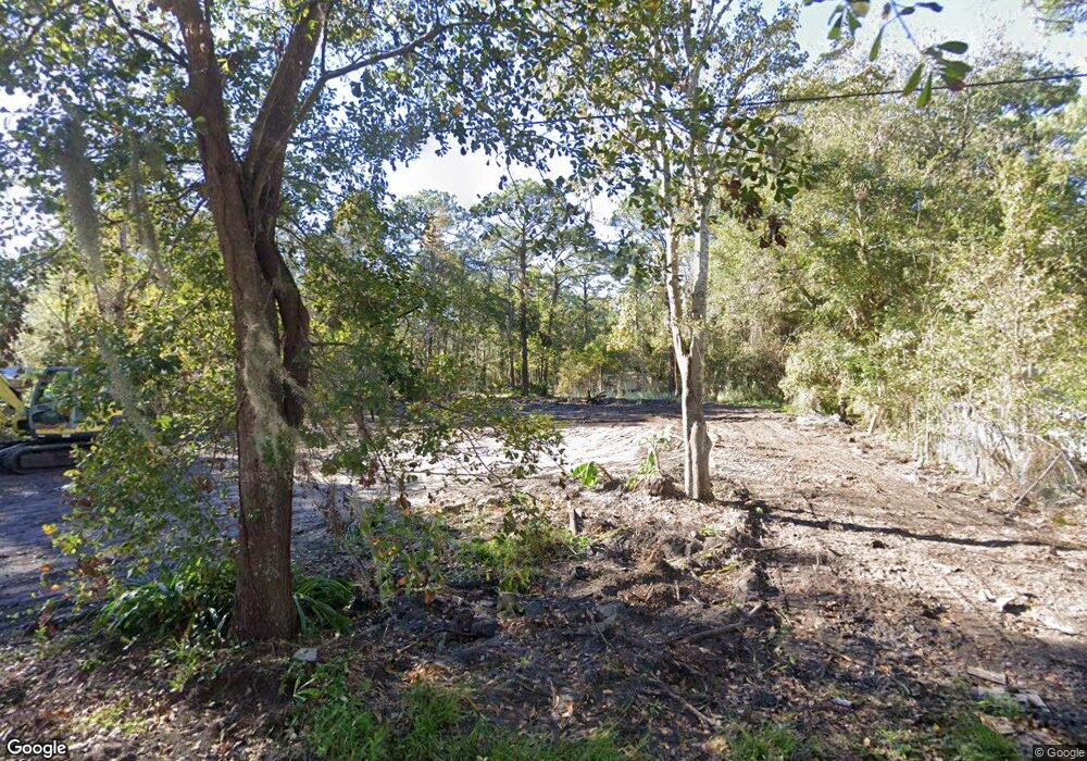 1240 Taylor Dr SE, Darien, GA 31305 - photo 1