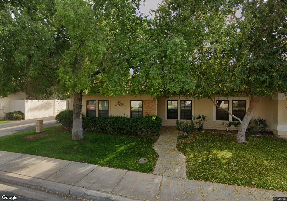 879 E Vaughn Ave, Gilbert, AZ 85234 - photo 1