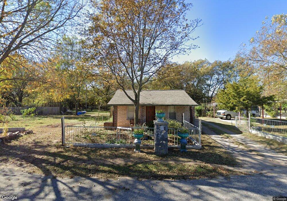 807 B St SW, Ardmore, OK 73401 - photo 1